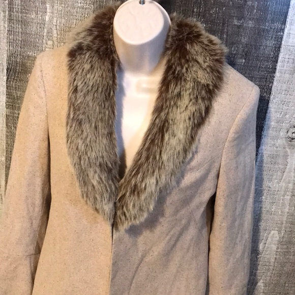 Laundry By Shelli Segal Jackets & Blazers - Vintage Laundry Blazer by Shelli Segal